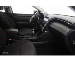 Hyundai Tucson 1.6 TGDI Klass 4x2 de 2024 con 9.774 Km por 25.400 EUR. en Alicante