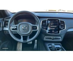 Volvo XC 90 2.0 B5 D R-DESIGN AWD AUTO 235 5P 7 Plazas de 2023 con 11.970 Km por 74.900 EUR. en Zamo