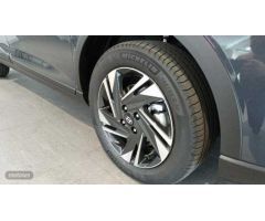Hyundai Bayon 1.2 MPI Maxx de 2022 con 25.484 Km por 16.990 EUR. en Ourense