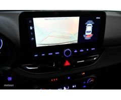 Hyundai i30 1.0 TGDI N Line 100 de 2024 con 11.285 Km por 24.990 EUR. en Ourense