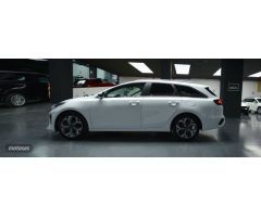 Kia Ceed Tourer 1.5 MHEV 118kW(160CV) GT Line DCT de 2021 con 104.000 Km por 19.500 EUR. en Madrid