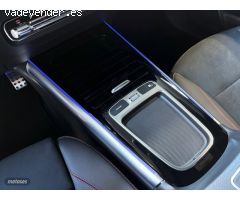 Mercedes Clase GLA GLA 200d AMG Automatico de 2024 con 20 Km por 48.890 EUR. en Barcelona