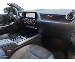 Mercedes Clase GLA GLA 200d AMG Automatico de 2024 con 20 Km por 48.890 EUR. en Barcelona