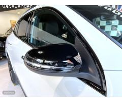Mercedes Clase GLA GLA 200d AMG Automatico de 2024 con 20 Km por 48.890 EUR. en Barcelona