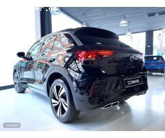 Volkswagen T-Roc R-Line 1.5 TSI DSG de 2025 con 20 Km por 33.990 EUR. en Barcelona