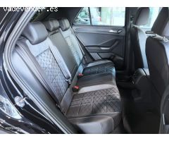 Volkswagen T-Roc R-Line 1.5 TSI DSG de 2025 con 20 Km por 33.990 EUR. en Barcelona