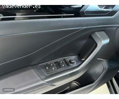 Volkswagen T-Roc R-Line 1.5 TSI DSG de 2025 con 20 Km por 33.990 EUR. en Barcelona
