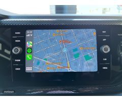 Volkswagen Taigo “Mas” 1.0 TSI Negro de 2025 con 20 Km por 24.890 EUR. en Barcelona