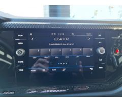Volkswagen Taigo “Mas” 1.0 TSI Negro de 2025 con 20 Km por 24.890 EUR. en Barcelona