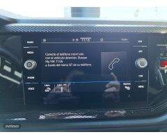 Volkswagen Taigo “Mas” 1.0 TSI Negro de 2025 con 20 Km por 24.890 EUR. en Barcelona