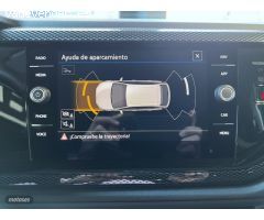 Volkswagen Taigo “Mas” 1.0 TSI Negro de 2025 con 20 Km por 24.890 EUR. en Barcelona