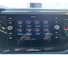 Volkswagen Taigo “Mas” 1.0 TSI Negro de 2025 con 20 Km por 24.890 EUR. en Barcelona