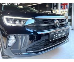 Volkswagen Taigo “Mas” 1.0 TSI Negro de 2025 con 20 Km por 24.890 EUR. en Barcelona