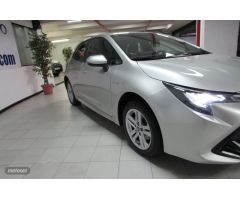 Toyota Corolla 1.8 125H ACTIVE TECH ECVT de 2020 con 34.000 Km por 18.990 EUR. en Tenerife