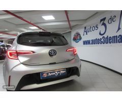 Toyota Corolla 1.8 125H ACTIVE TECH ECVT de 2020 con 34.000 Km por 18.990 EUR. en Tenerife