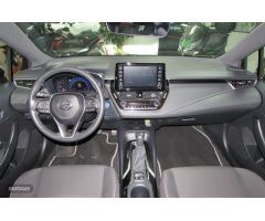 Toyota Corolla 1.8 125H ACTIVE TECH ECVT de 2020 con 34.000 Km por 18.990 EUR. en Tenerife