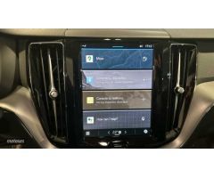 Volvo XC 60 XC60 B4 CORE de 2024 con 25.200 Km por 41.900 EUR. en Barcelona