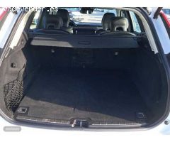 Volvo XC 60 TODOTERRENO 2.0 B4 D BUSINESS PLUS AUTO AWD 197 5P de 2019 con 90.485 Km por 33.500 EUR.