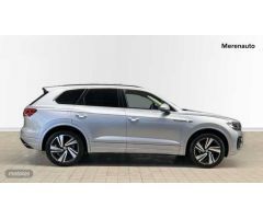 Volkswagen Touareg VW TOUAREG 3.0 TDI PREMIUM AWD AUTO 286 CV de 2019 con 54.053 Km por 46.400 EUR.