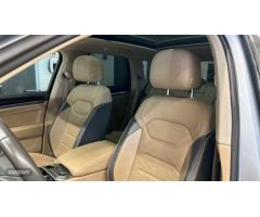 Volkswagen Touareg VW TOUAREG 3.0 TDI PREMIUM AWD AUTO 286 CV de 2019 con 54.053 Km por 46.400 EUR.