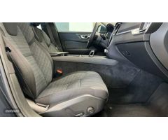 Volvo S60 2.0 B4 G CORE 197 CV de 2024 con 25.565 Km por 35.800 EUR. en A Coruna