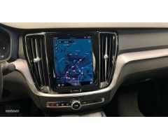 Volvo S60 2.0 B4 G CORE 197 CV de 2023 con 37.717 Km por 35.700 EUR. en A Coruna