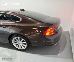 Volvo S 90 D4 Bussines Plus Automatico de 2020 con 94.829 Km por 28.700 EUR. en Badajoz