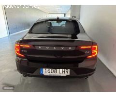Volvo S 90 D4 Bussines Plus Automatico de 2020 con 94.829 Km por 28.700 EUR. en Badajoz