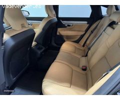 Volvo S 90 D4 Bussines Plus Automatico de 2020 con 94.829 Km por 28.700 EUR. en Badajoz