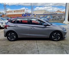 Hyundai i20 1.0 TGDI Klass 74 kW (100 CV) de 2021 con 73.467 Km por 13.200 EUR. en MADRID
