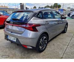 Hyundai i20 1.0 TGDI Klass 74 kW (100 CV) de 2021 con 73.467 Km por 13.200 EUR. en MADRID