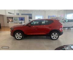 Volvo XC40 2.0 B3 CORE AUTO 163 5P de 2024 con 20.884 Km por 33.500 EUR. en Ciudad Real