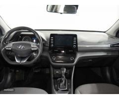 Hyundai Ioniq 1.6 GDI Klass de 2020 con 77.000 Km por 18.490 EUR. en Cadiz