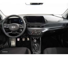 Hyundai Bayon 1.0 TGDI 48V Maxx de 2025 con 4.000 Km por 21.990 EUR. en Cadiz