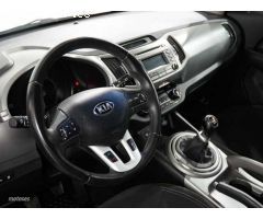 Kia Sportage Sportage 2.0CRDi Drive 4x2 de 2015 con 106.500 Km por 14.990 EUR. en Cadiz