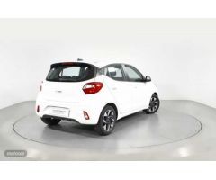 Hyundai i10 1.0 MPI Klass de 2024 con 7.650 Km por 14.900 EUR. en Barcelona