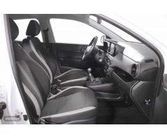 Hyundai i10 1.0 MPI Klass de 2024 con 7.650 Km por 14.900 EUR. en Barcelona