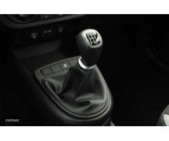 Hyundai i10 1.0 MPI Klass de 2024 con 7.650 Km por 14.900 EUR. en Barcelona