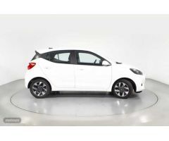 Hyundai i10 1.0 MPI Klass de 2024 con 7.650 Km por 14.900 EUR. en Barcelona