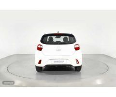 Hyundai i10 1.0 MPI Klass de 2024 con 7.650 Km por 14.900 EUR. en Barcelona