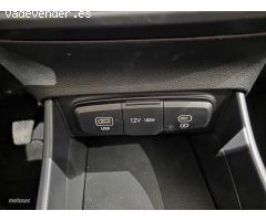 Hyundai Bayon 1.2 MPI Klass de 2024 con 12 Km por 19.900 EUR. en Barcelona