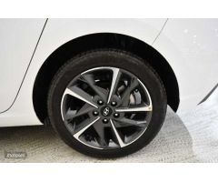 Hyundai i30 1.5 DPI Klass SLX 110 de 2024 con 11.646 Km por 19.300 EUR. en Barcelona