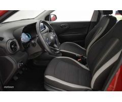 Hyundai i10 1.0 MPI Klass de 2024 con 16.400 Km por 14.346 EUR. en Madrid