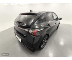 Hyundai i20 1.2 MPI N Line de 2024 con 7.106 Km por 17.900 EUR. en Barcelona