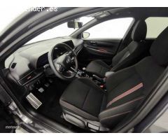 Hyundai i20 1.2 MPI N Line de 2024 con 7.106 Km por 17.900 EUR. en Barcelona