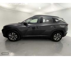 Hyundai Tucson 1.6 TGDI Maxx 4x2 de 2024 con 12.616 Km por 25.900 EUR. en Barcelona
