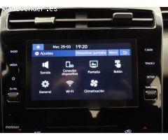 Hyundai Tucson 1.6 TGDI Maxx 4x2 de 2024 con 12.616 Km por 25.900 EUR. en Barcelona