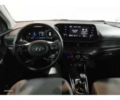 Hyundai i20 1.2 MPI Klass de 2021 con 74.338 Km por 12.990 EUR. en Madrid