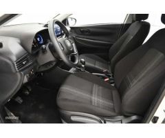 Hyundai i20 1.2 MPI Essence de 2024 con 7.886 Km por 17.500 EUR. en Girona