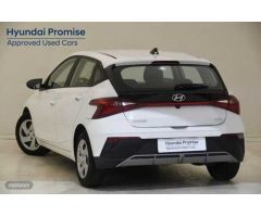 Hyundai i20 1.2 MPI Essence de 2024 con 7.886 Km por 17.500 EUR. en Girona